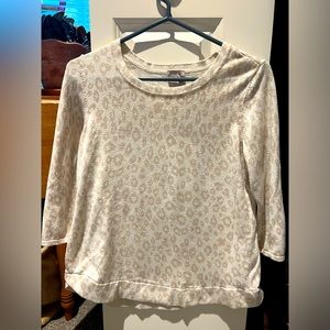 Thin sweater, 3/4 sleeves leopard print chicos